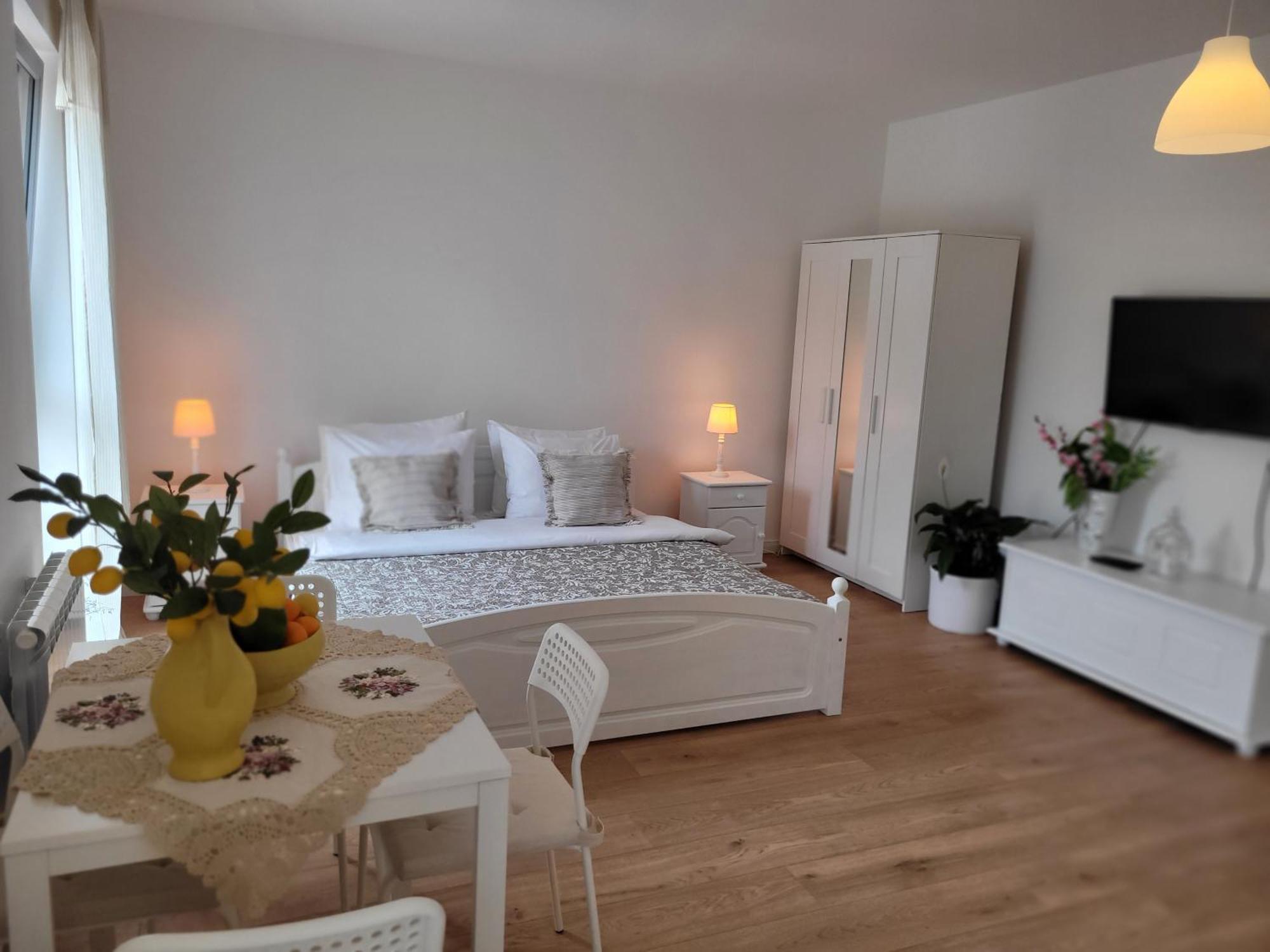 Apartamento Klidne Misto Pro Tebe Praga Exterior foto